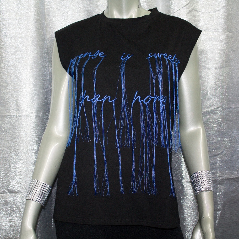 Embroidery T-shirt